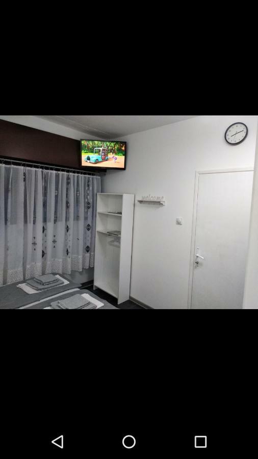 Apartmani Pinokio Ni Exteriér fotografie