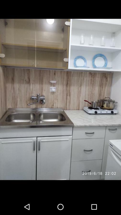 Apartmani Pinokio Ni Exteriér fotografie